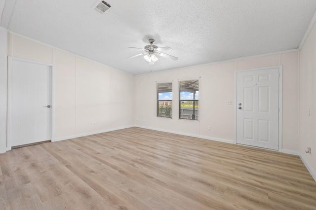1964 Road 5723, Cleveland, TX 77327
