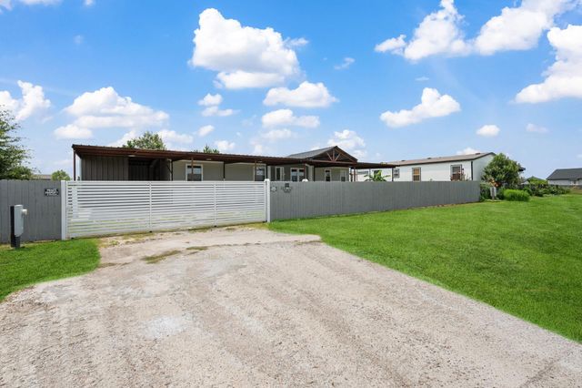 1964 Road 5723, Cleveland, TX 77327