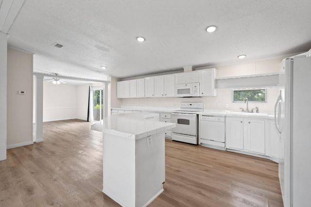 1964 Road 5723, Cleveland, TX 77327