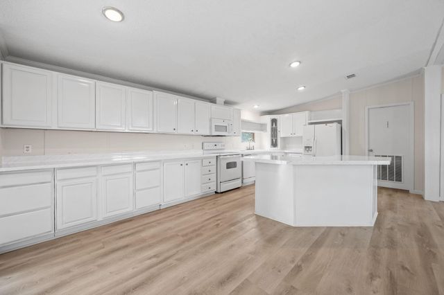 1964 Road 5723, Cleveland, TX 77327