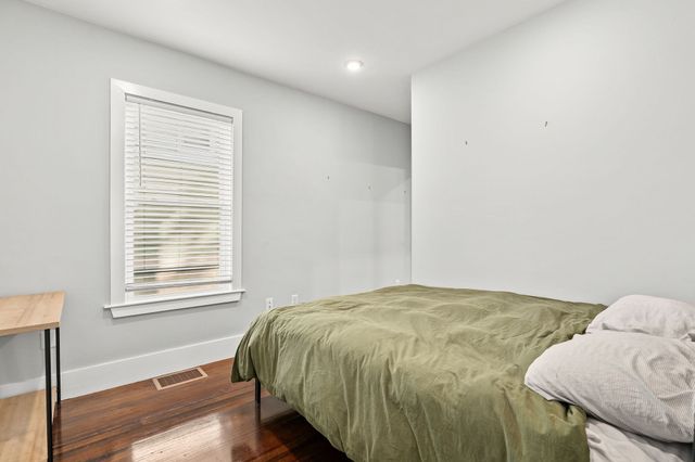145 Whitfield St 1, Boston, MA 02124