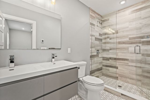 145 Whitfield St 1, Boston, MA 02124