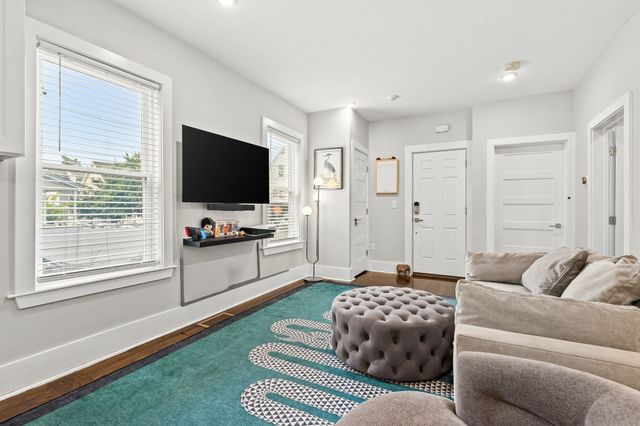 145 Whitfield St 1, Boston, MA 02124
