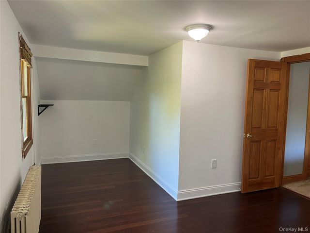 1799 Wad River Manor Road, Wading River, NY 11792