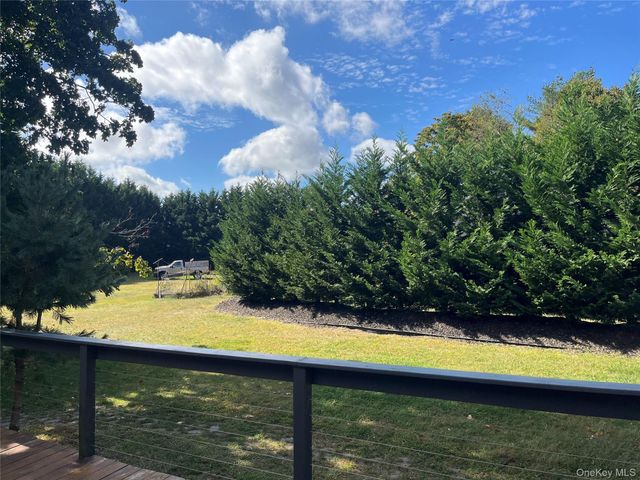 1799 Wad River Manor Road, Wading River, NY 11792