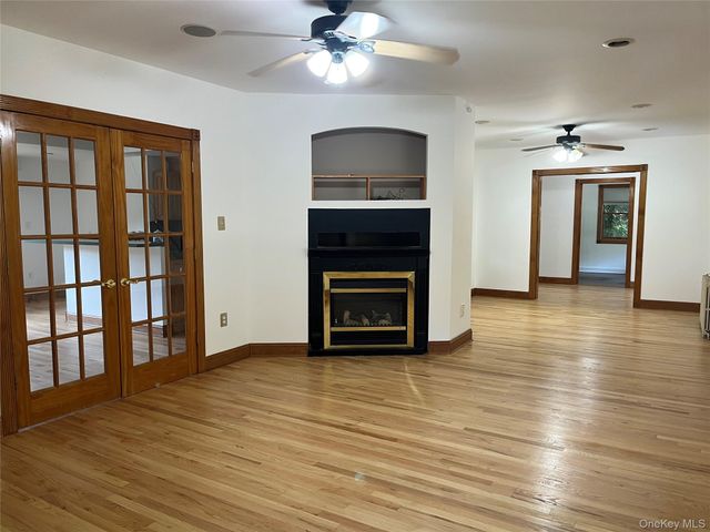 1799 Wad River Manor Road, Wading River, NY 11792