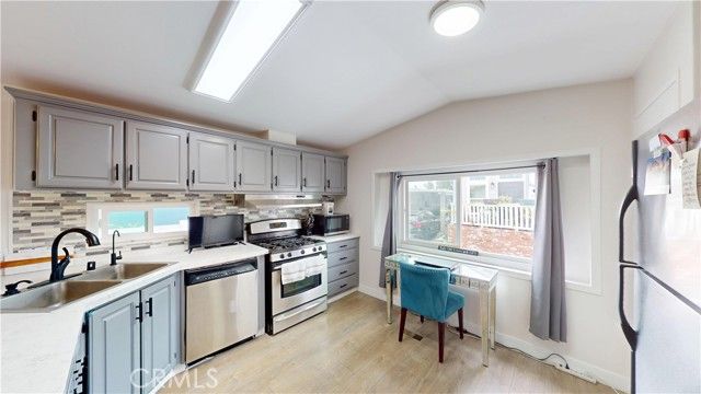 7652 Garfield Avenue 40, Huntington Beach, CA 92648