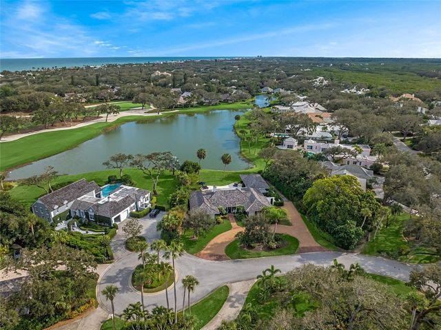 190 Oleander Way, Vero Beach, FL 32963