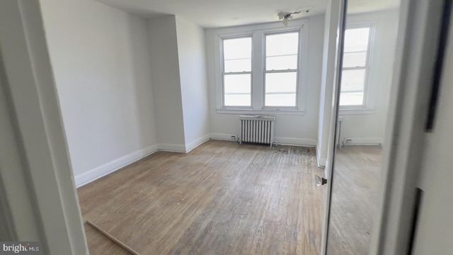 5318 W GIRARD AVE, Philadelphia, PA 19131