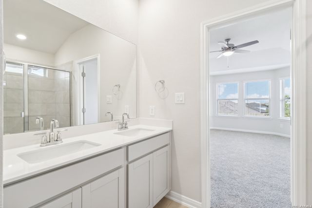 858 Shatterhand Blvd, San Antonio, TX 78260