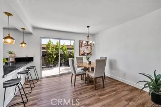 2120 N Indian Canyon B, Palm Springs, CA 92262