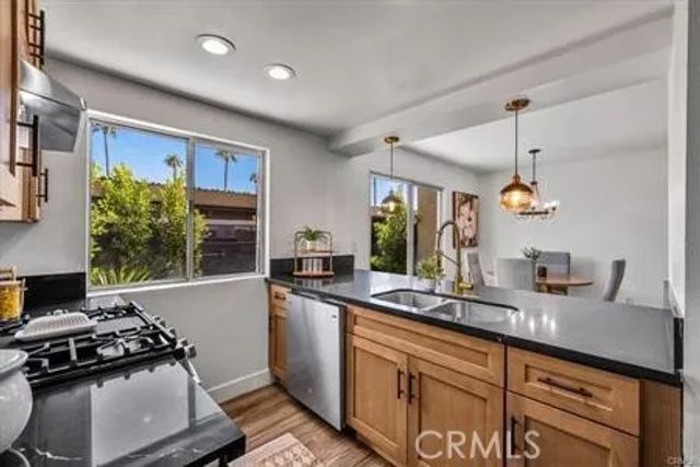 2120 N Indian Canyon B, Palm Springs, CA 92262