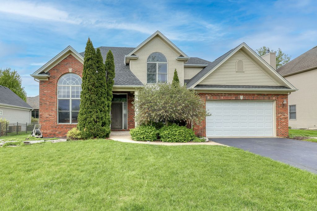 990 Citizen Avenue, Elburn, IL 60119