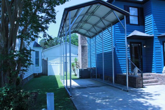 1557 Elizabeth Rd., Myrtle Beach, SC 29577