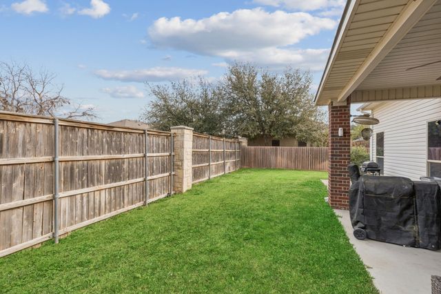 1108 Central Village Drive, Denton, TX 76210