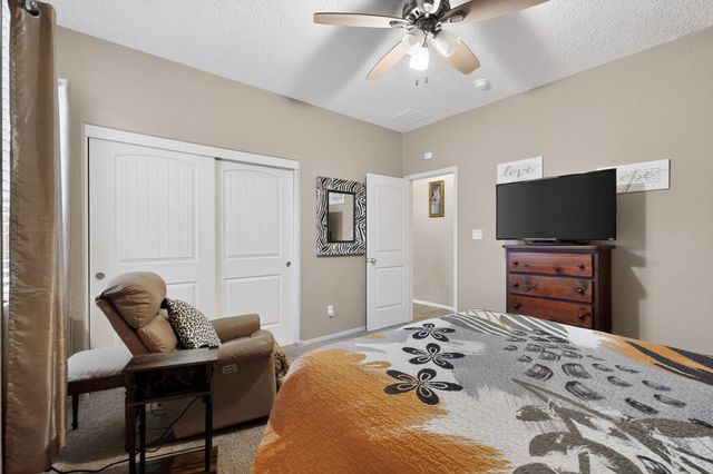 1805 Vista De Colinas Drive SE, Rio Rancho, NM 87124