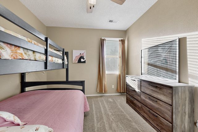 1805 Vista De Colinas Drive SE, Rio Rancho, NM 87124