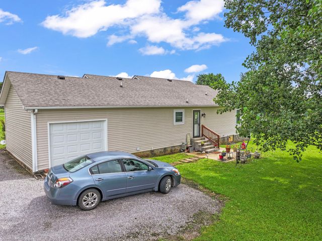 107 Avalon Dr, Shelbyville, TN 37160