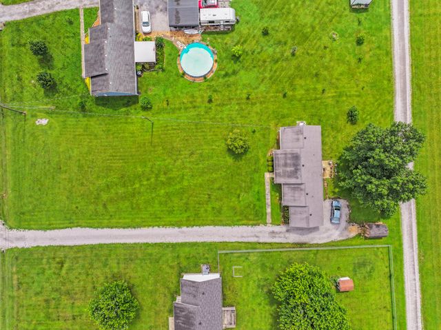 107 Avalon Dr, Shelbyville, TN 37160