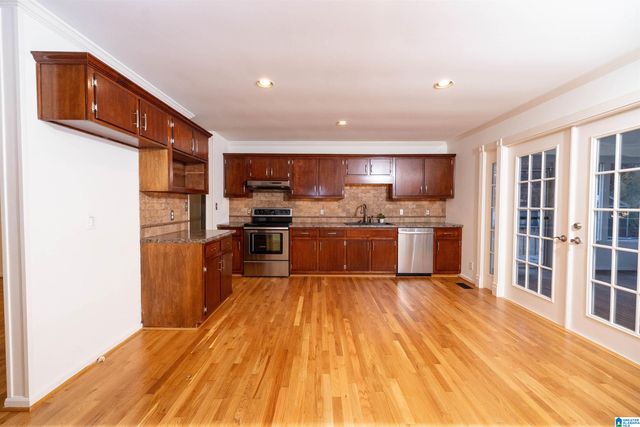 428 15TH TERRACE NW, Center Point, AL 35215