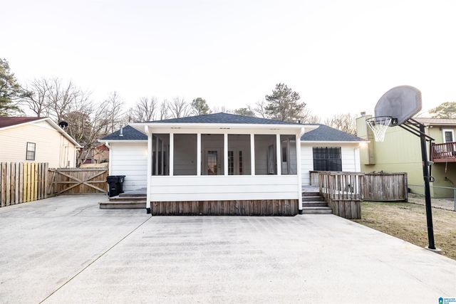 428 15TH TERRACE NW, Center Point, AL 35215