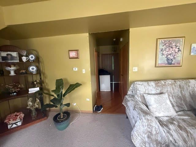 8008 S Ridgeland Avenue 2A, Chicago, IL 60617