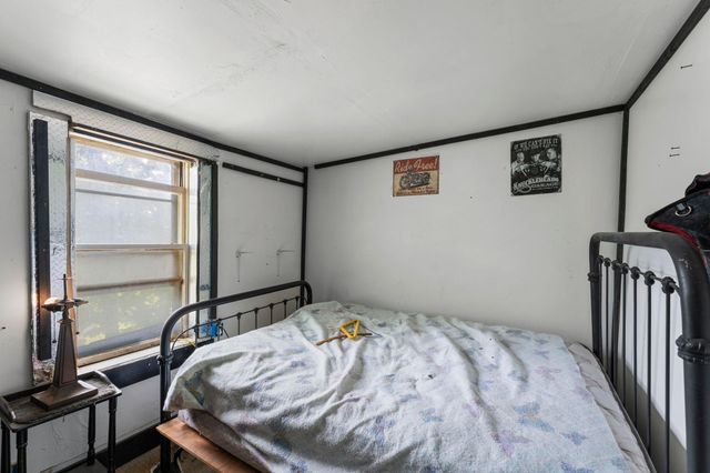 720 Bluff Avenue E, Shakopee, MN 55379