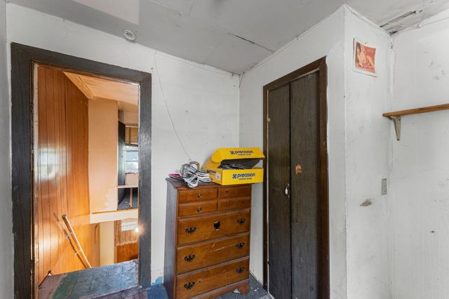 720 Bluff Avenue E, Shakopee, MN 55379