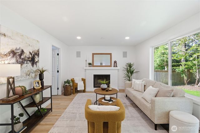 19419 133rd Avenue SE, Renton, WA 98058