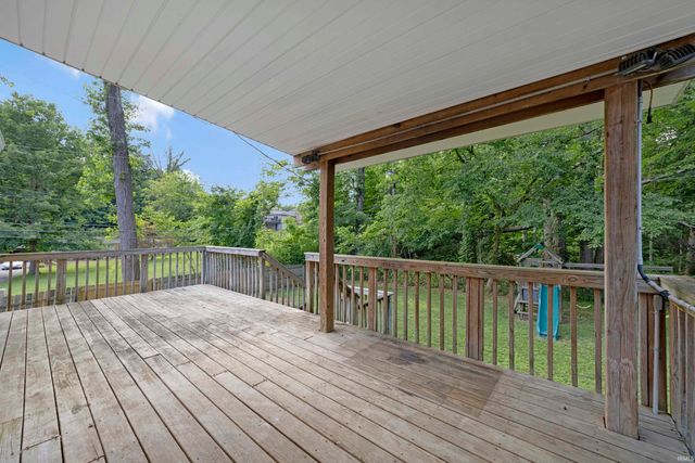 5019 Shady Court, Evansville, IN 47712