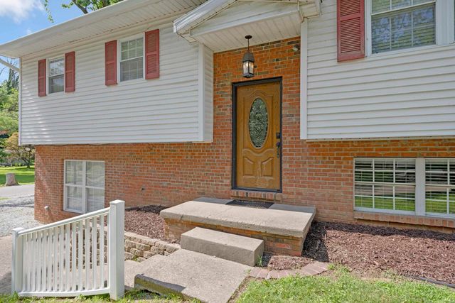 5019 Shady Court, Evansville, IN 47712
