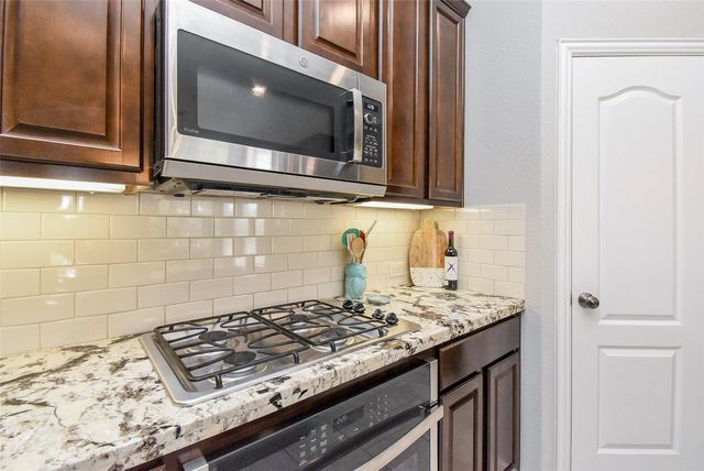 24206 Bella Veneza Drive, Richmond, TX 77406