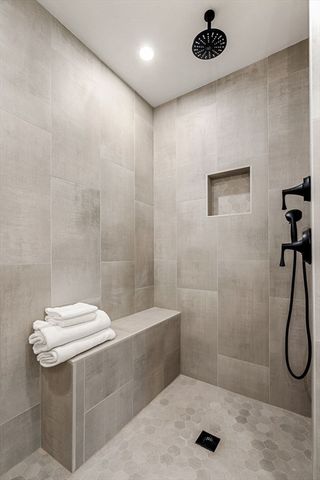 36 Ober Rd 36, Newton, MA 02459