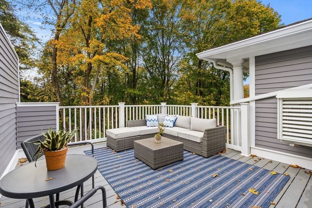 36 Ober Rd 36, Newton, MA 02459