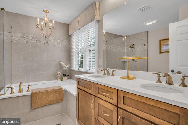 312 FOUNDERS WAY, Mechanicsburg, PA 17050