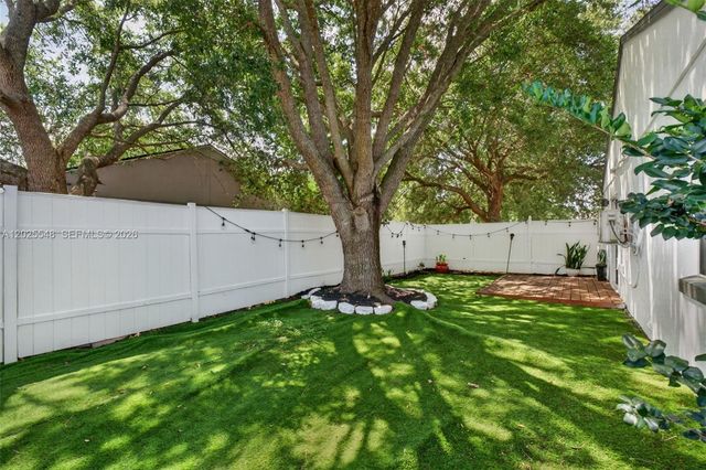 2303 NORTHERN LEAF ST, Orlando, FL 32817