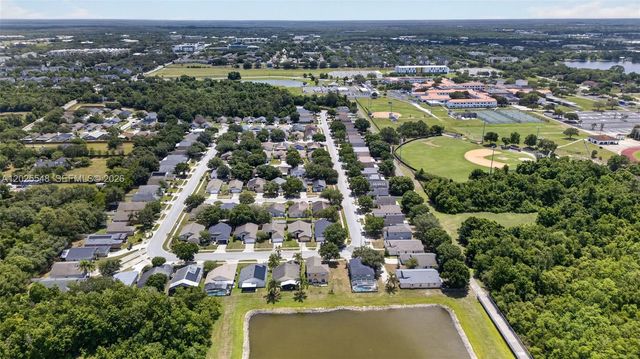 2303 NORTHERN LEAF ST, Orlando, FL 32817