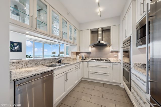 1201 S Prairie Avenue 3303, Chicago, IL 60605