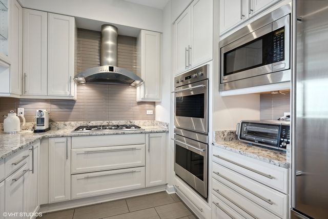 1201 S Prairie Avenue 3303, Chicago, IL 60605
