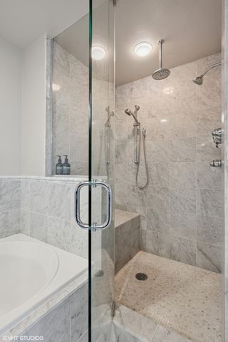 1201 S Prairie Avenue 3303, Chicago, IL 60605