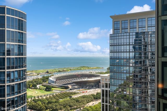 1201 S Prairie Avenue 3303, Chicago, IL 60605