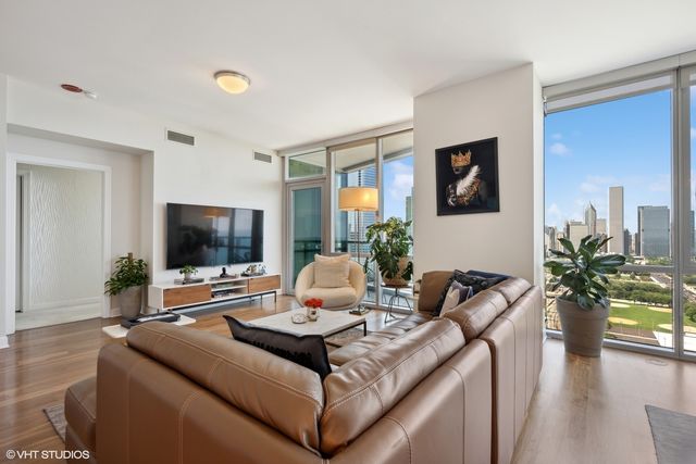 1201 S Prairie Avenue 3303, Chicago, IL 60605