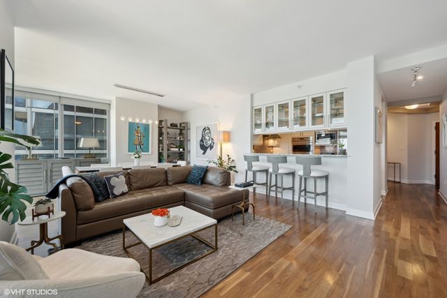1201 S Prairie Avenue 3303, Chicago, IL 60605