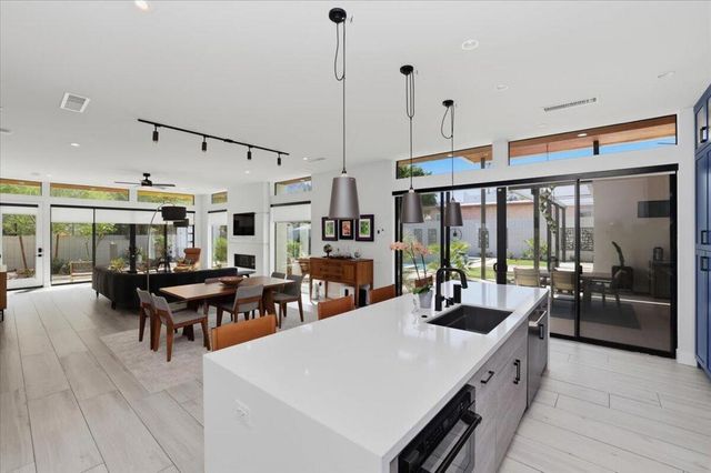 54905 Avenida Obregon, La Quinta, CA 92253