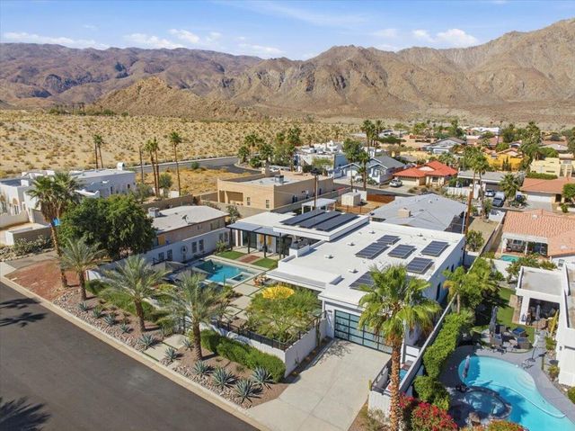 54905 Avenida Obregon, La Quinta, CA 92253