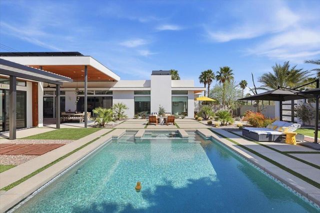 54905 Avenida Obregon, La Quinta, CA 92253