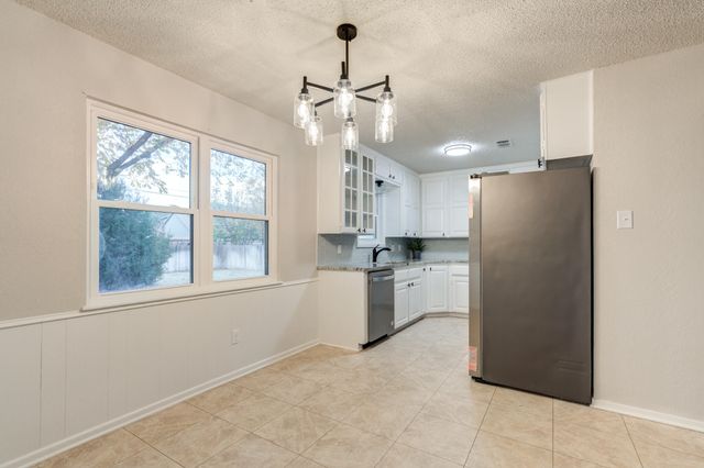 4826 6th Street, Lubbock, TX 79416