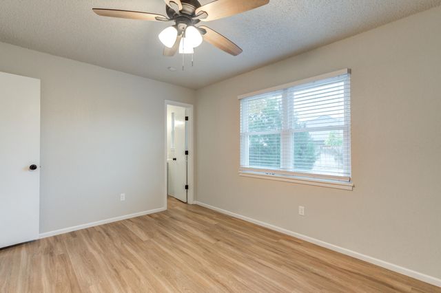 4826 6th Street, Lubbock, TX 79416