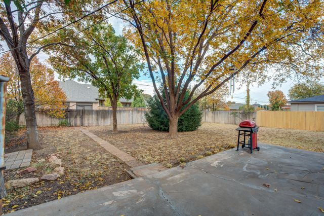 4826 6th Street, Lubbock, TX 79416