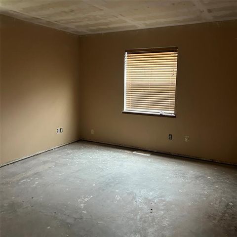 504 Rolling Hills Terrace, Edmond, OK 73012